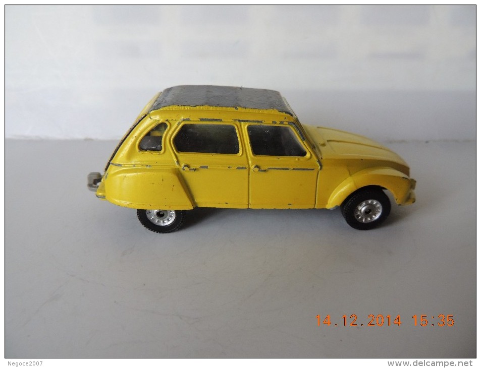 Corgi-toys : RARE !!!!!!!   Citroên Dyane Made In Britain  PAT N°1278081 - Corgi Toys