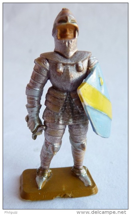 FIGURINE STARLUX Ivoirine -  SOLDAT MEDIEVAL CHEVALIER EN ARMURE AVEC EPEE 6012 Manque Le Plumet Et L´épée - Starlux