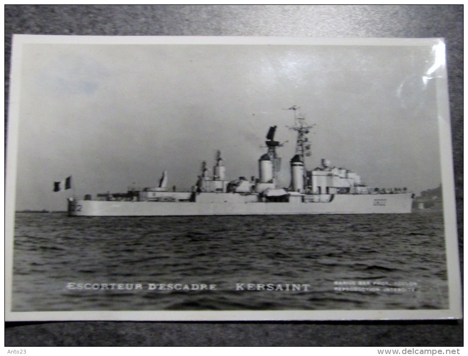 Militaria, Bateau , Navire De Guerre , Escorteur D 'escadre KERSAINT  D622 , Photo Marius Bar Toulon, Marine National , - Bateaux