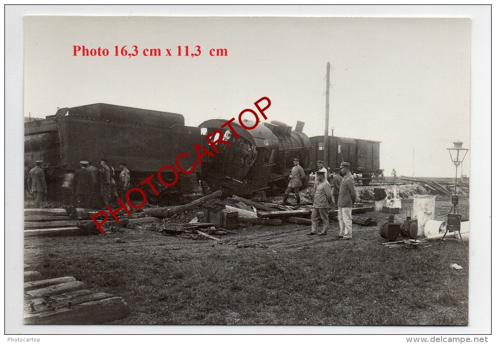 DAMPVITOUX-Accident de TRAIN-Locomotives-Deraill ement-3xCp Photo+7 Photos allemandes-Guerre14-18-1W K-Militaria-FRANCE-