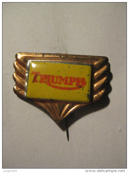 Pin Triumph (GA05216) - Motorbikes