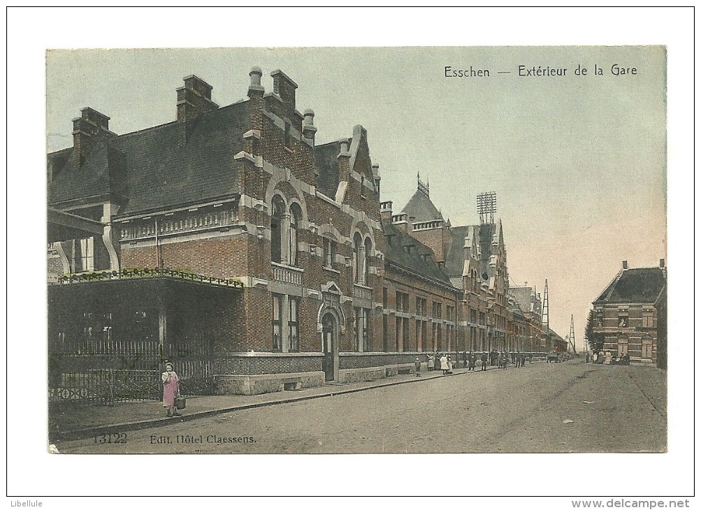 Esschen : Extérieur De La Gare - Andere & Zonder Classificatie