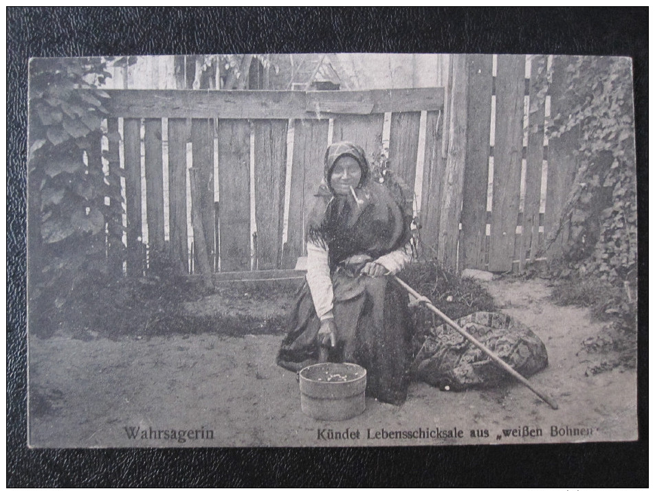 Old Postcard - Wahrsagerin - Kündet Lebensschicksale Aus Weissen Bohnen - Bulgaria