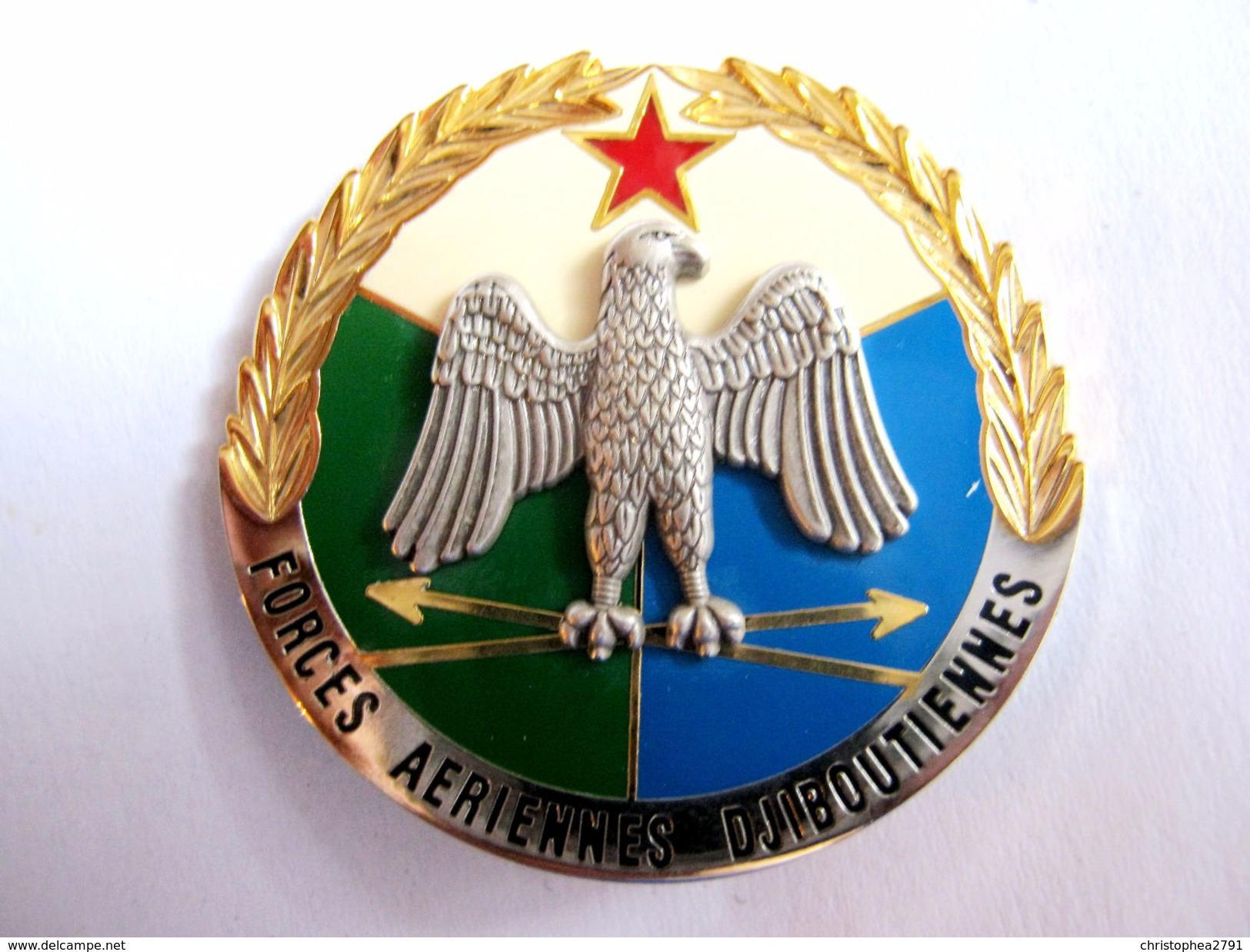 INSIGNE ARMEE DE L'AIR DES FORCES AERIENNES DJIBOUTIENNE F.A.D ETAT EXCELLENT - Luchtmacht