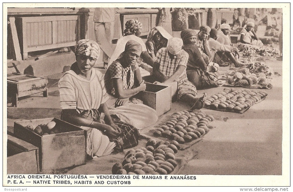 Lourenço Marques - Maputo - Vendedeiras De Mangas - Mercado - Costumes - Moeurs -  Ethnique - Ethnic - Moçambique - Afrique
