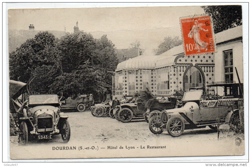 DOURDAN (91) - HOTEL DE LYON - LE RESTAURANT - VOITURES / AUTOMOBILES - Dourdan