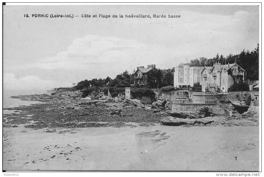 PORNIC : Côte Et Plage De La Noeveillard - CPA Non Circulée - Pornic