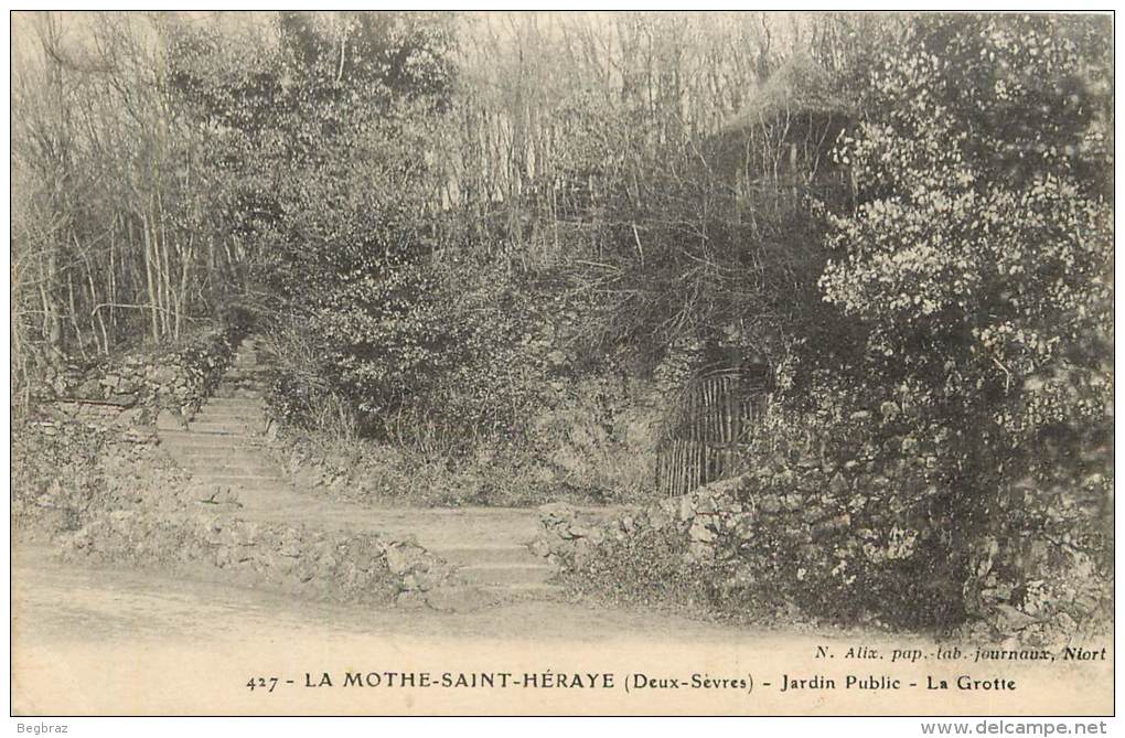 LA MOTHE ST HERAY        JARDIN PUBLIC    LA GROTTE - La Mothe Saint Heray