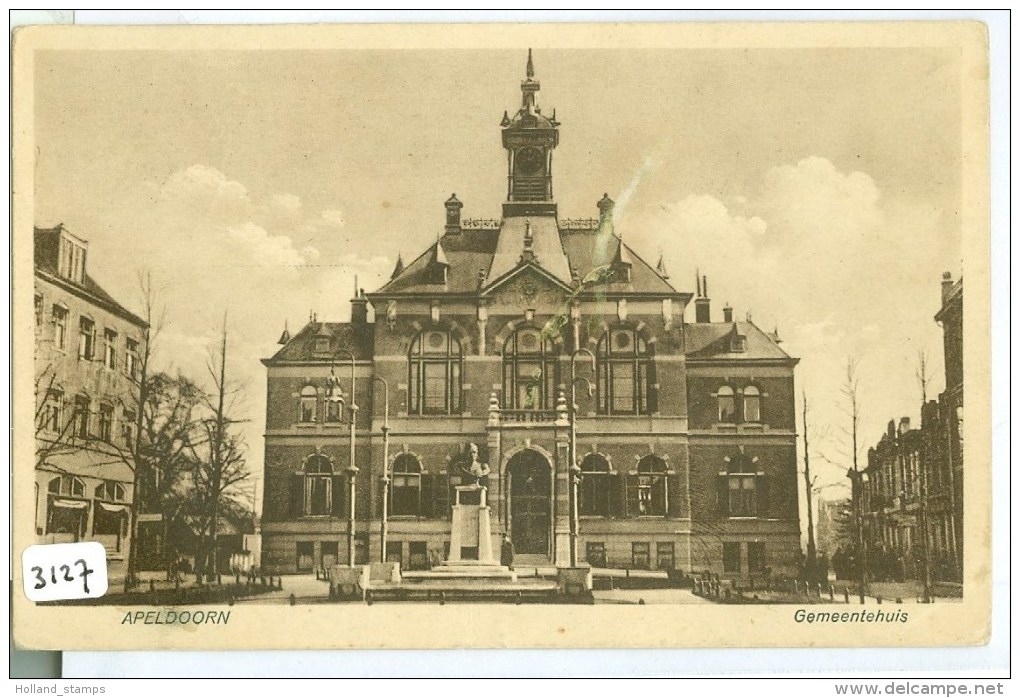 APELDOORN *  ANSICHTKAART * CPA * GEMEENTEHUIS * GELOPEN IN 1930  (3127) - Apeldoorn