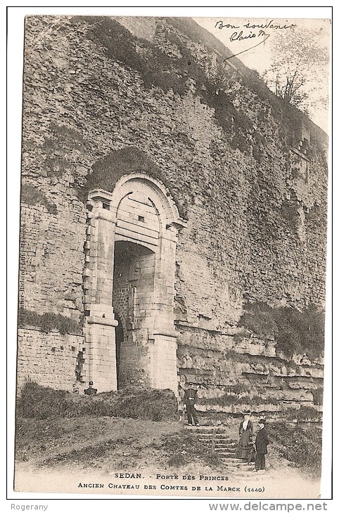 SEDAN ............ PORTE DES PRINCES ........ ANCIEN CHATEAU DES COMTES DE LA MARCK .................... À  VOIR - Sedan