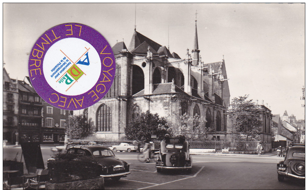 45 - Montargis - - Voitures De Tourisme