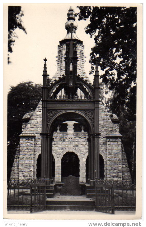 Lützen - S/w Schwedenstein Und Denkmal - Lützen