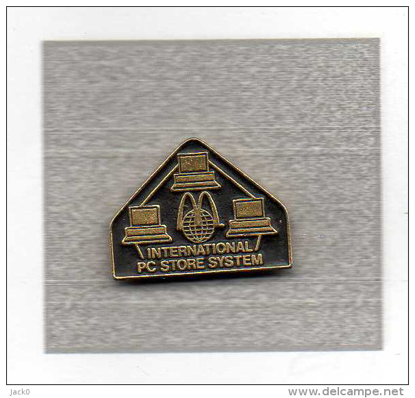 Pin´s  INTERNATIONAL  PC  STORE  SYSTEM  Avec  McDonald's - McDonald's