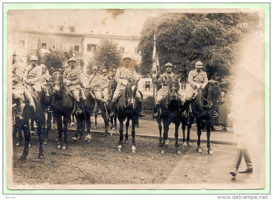 COBLENCE -Koblenz-  9 ph.- Remplacement des troupes américaines par l´armée française à Coblence en 1923 ? (à confirmer)