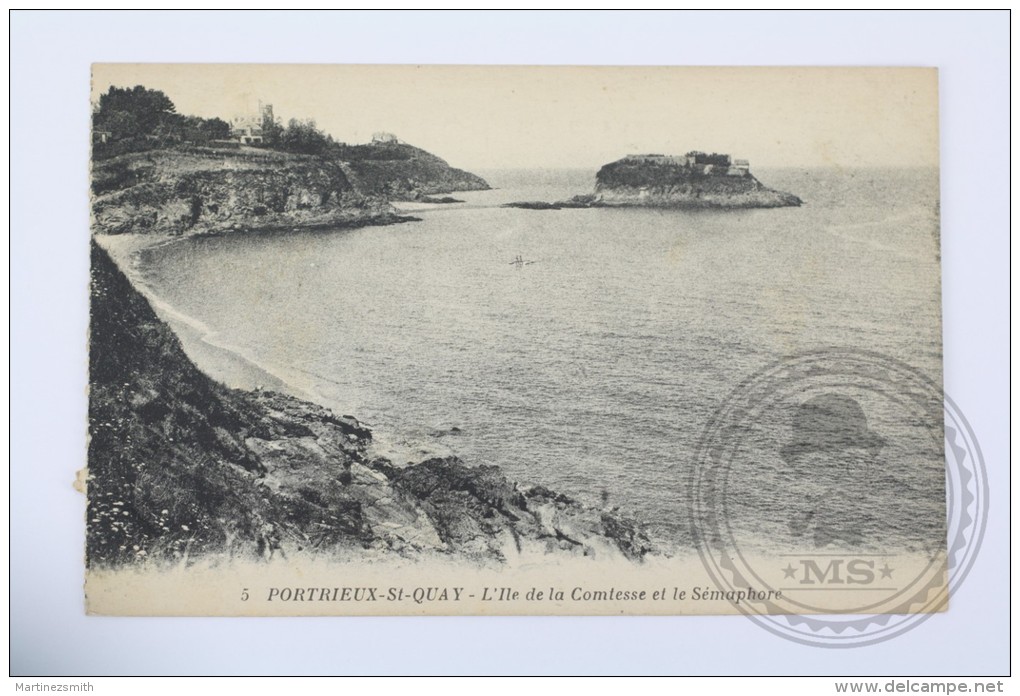 Old Postcard France:  St. Quay Portrieux - L´Ile De La Comtesse Et Le Sémaphore - Unposted - Saint-Quay-Portrieux
