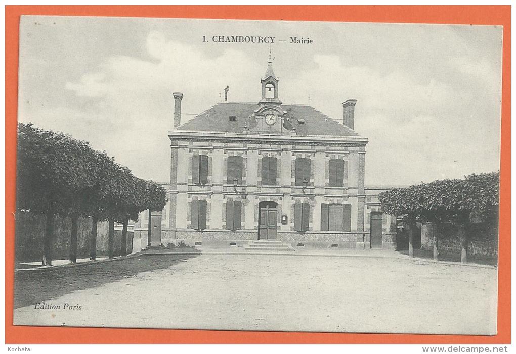 NOV280, Chambourcy, La Mairie, Circulée - Chambourcy