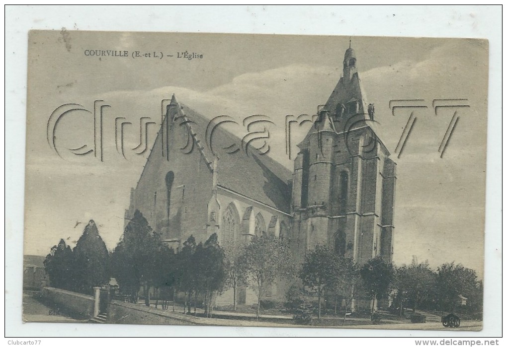 Courville (28) : L'église  En 1919 PF. - Courville