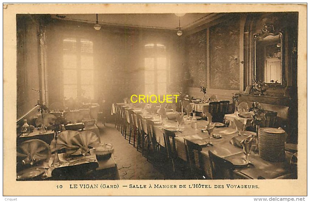 Cpa 30 Le Vigan, Hotel Des Voyageurs, La Salle à Manger - Le Vigan