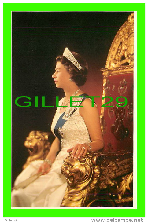 ROYAL FAMILIES - PORTRAIT OF ELIZABETH THE QUEEN - BY KARSH OF OTTAWA - 30 YEARS  E II R - PRESCOTT PICKUP & CO - - Familles Royales