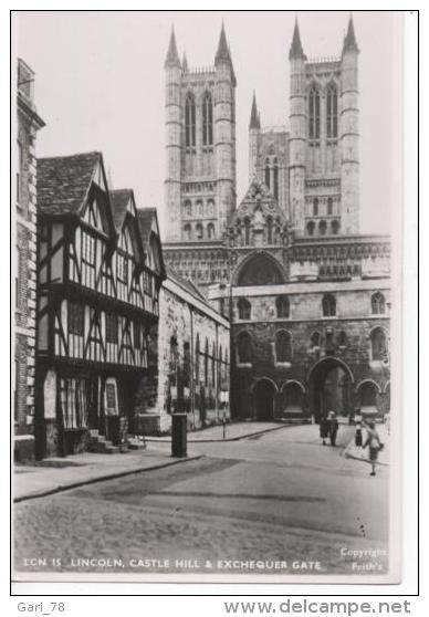 CP  LINCOLN, Castle Hill & Exchequer Gate - Copyright Frith's - Lincoln