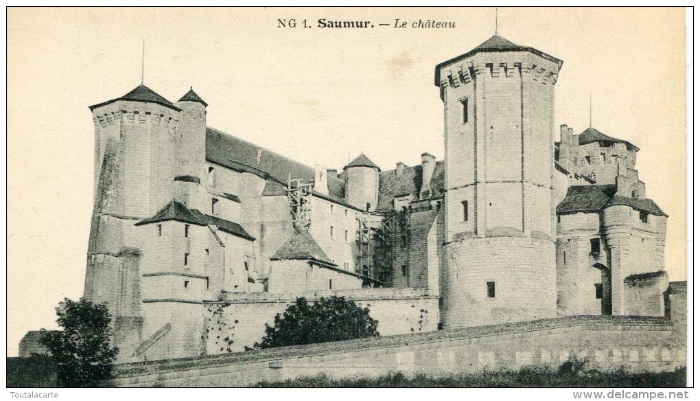 CPA 49 SAUMUR LE CHATEAU - Saumur