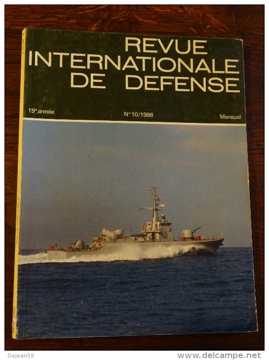 Revue Internationale De Défense N°10 De 1986 - Bateaux