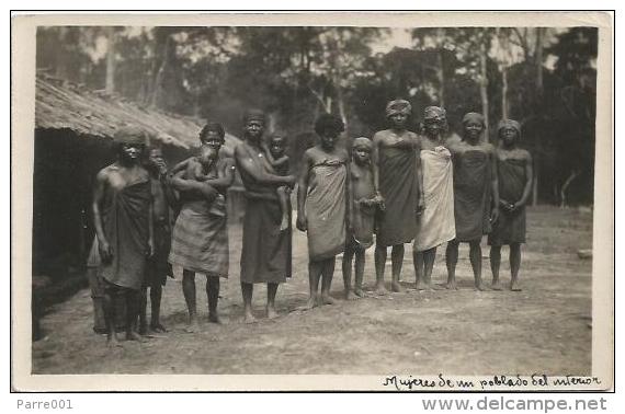 Equatorial Guinea 1920s Rio Muni Mujeres De Un Poblado Del Interior Agfa Viewcard - Guinée Equatoriale