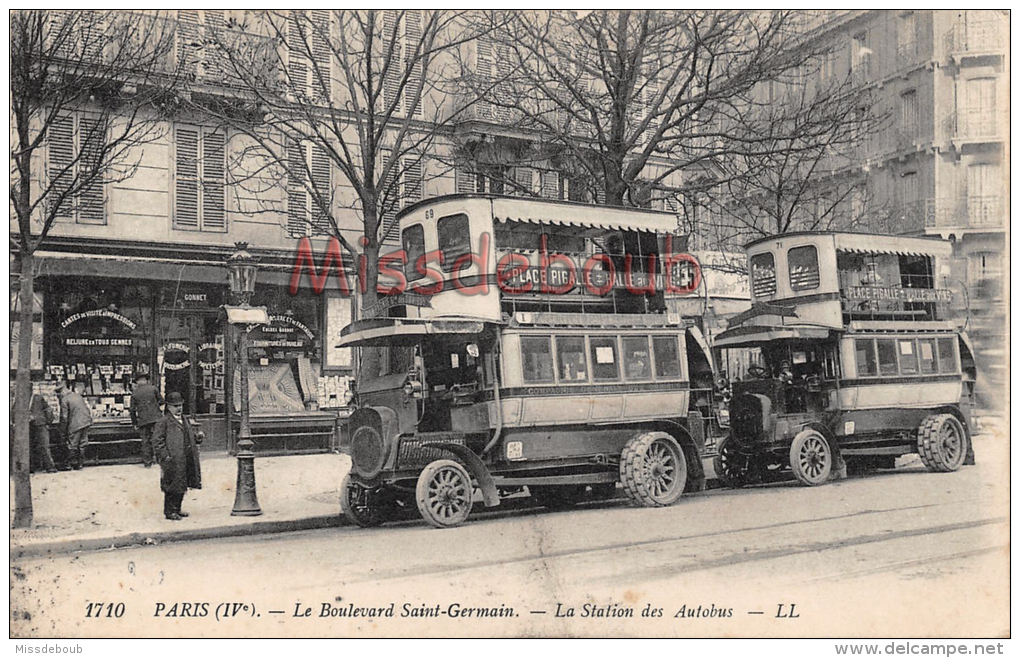 75 - PARIS - Le Boulevard Saint Germain - La Station Des Autobus - écrite 1915  - 2 Scans - Arrondissement: 04