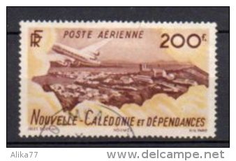 NLLE CALEDONIE     Oblitéré    Y. Et T.    N° PA 63     Cote: 10,00 Euros - Used Stamps