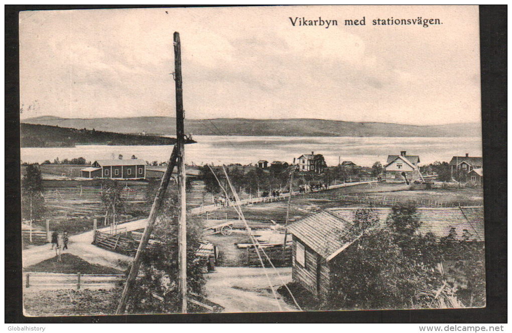 DB3198 - VIKARBYN MED STATIONSVÄGEN 1907 - Suède