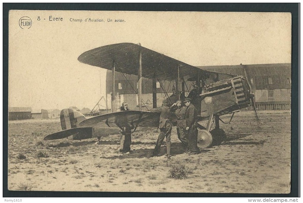 Evere - Bruxelles. Champ D´Aviation. Avion, Pilotes Et Mécaniciens. - Evere