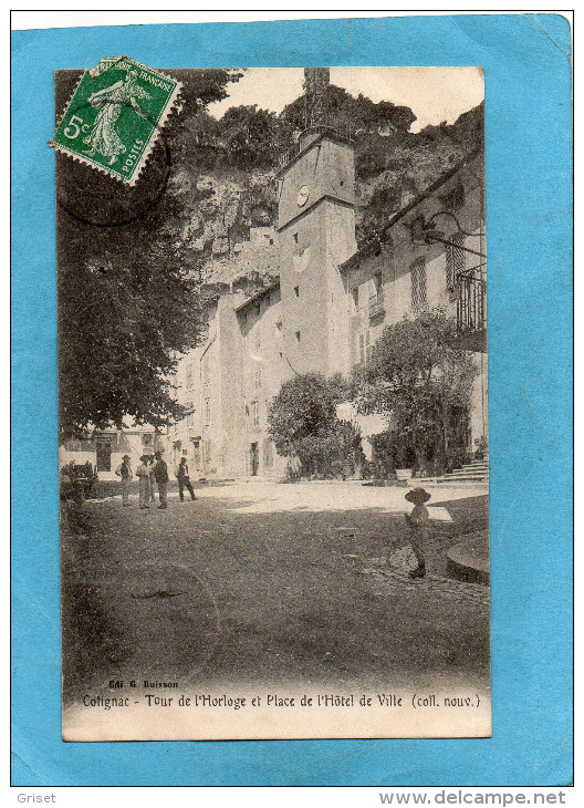 COTIGNAC- Place De L'hotel De Ville-le Café--animée--a Voyagé En 1909 - Cotignac