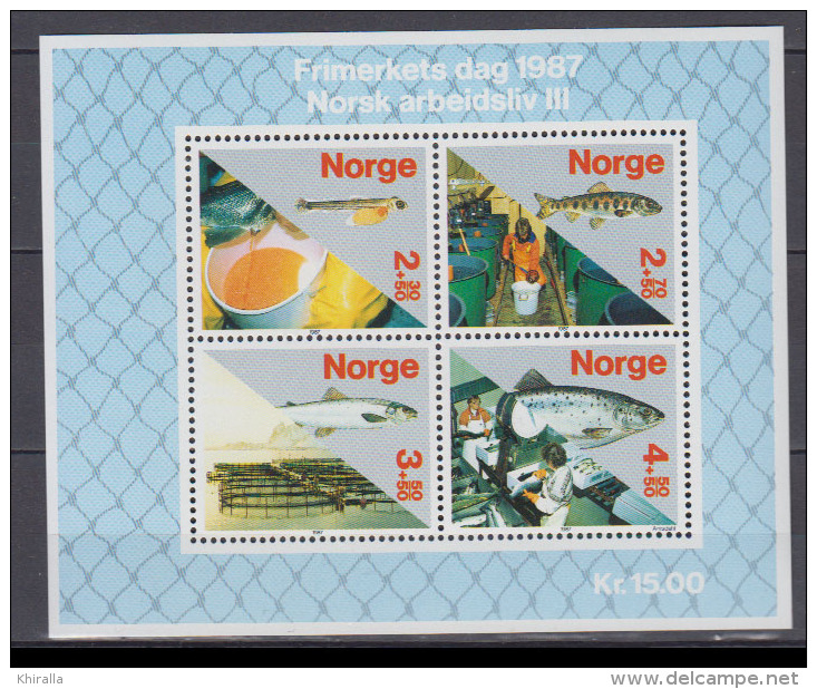 NORVEGE    1987       BF  N°    8        COTE    13 € 00 - Blocs-feuillets