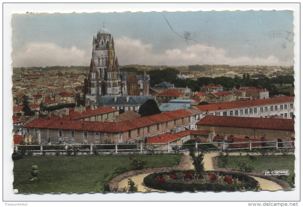 FRANCE ~ General View SAINTES (Charente Maritime) 1957 Postcard - Saintes