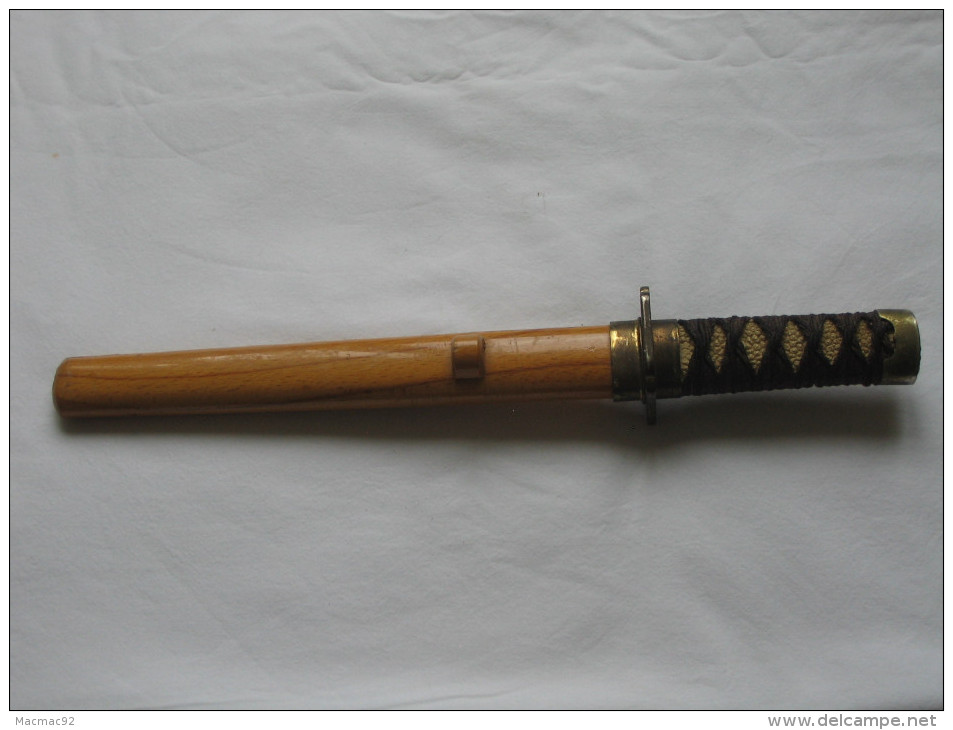 Couteau SABRE De Samourai Japonais  **** EN ACHAT IMMEDIAT **** - Armes Blanches