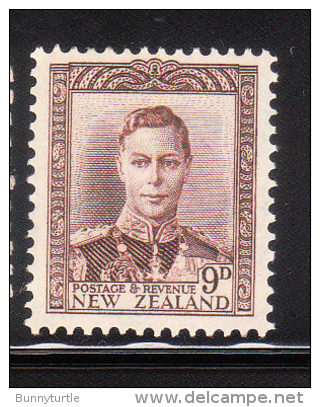 New Zealand 1947 KG VI 9p Mint - Neufs