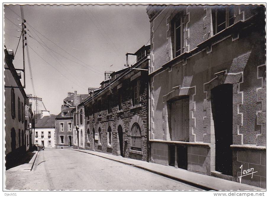 "LA BRETAGNE" - ELLIANT (Finistère) - La Rue De La Mairie - Elliant
