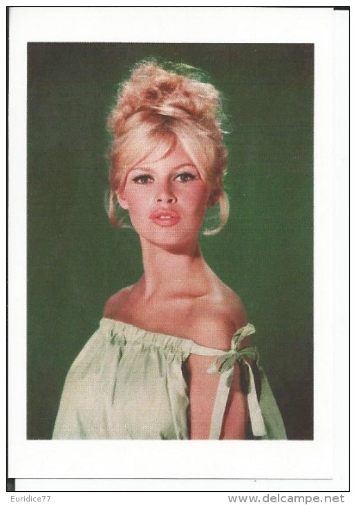 STICKER SIZE.7X10 CM. APROX - Brigitte Bardot - Otros & Sin Clasificación