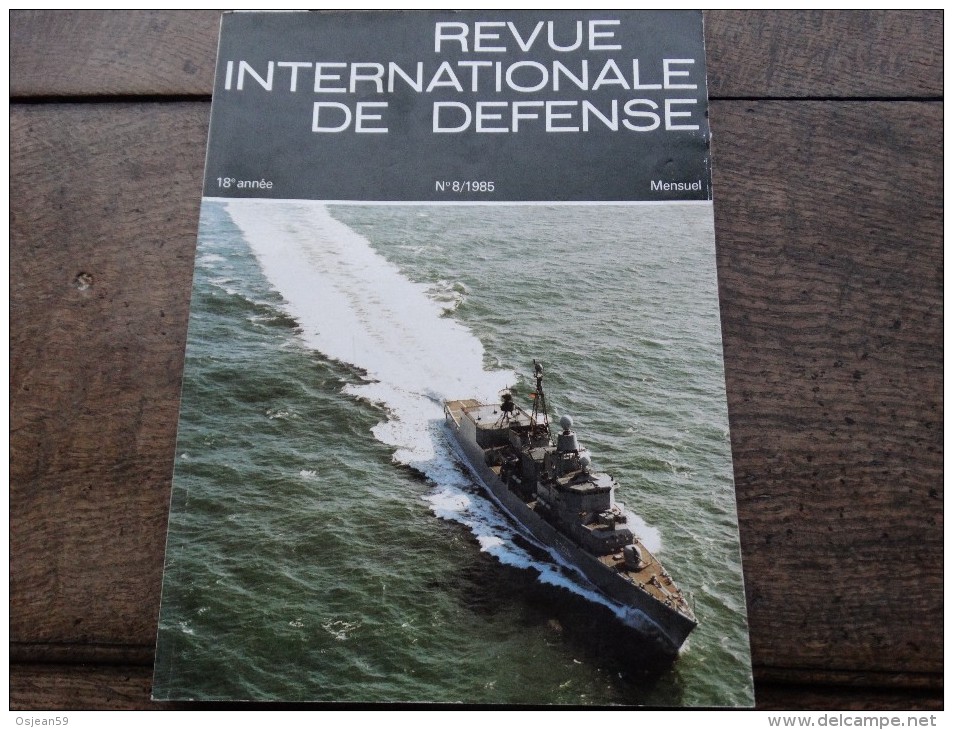 Revue Internationale De Défense N°8/1985 - Luchtvaart