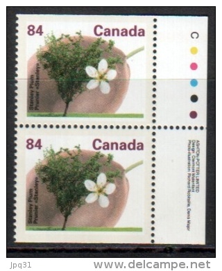 Canada - Stanley Plum Prunier 84 C Paire Verticale ** - Single Stamps