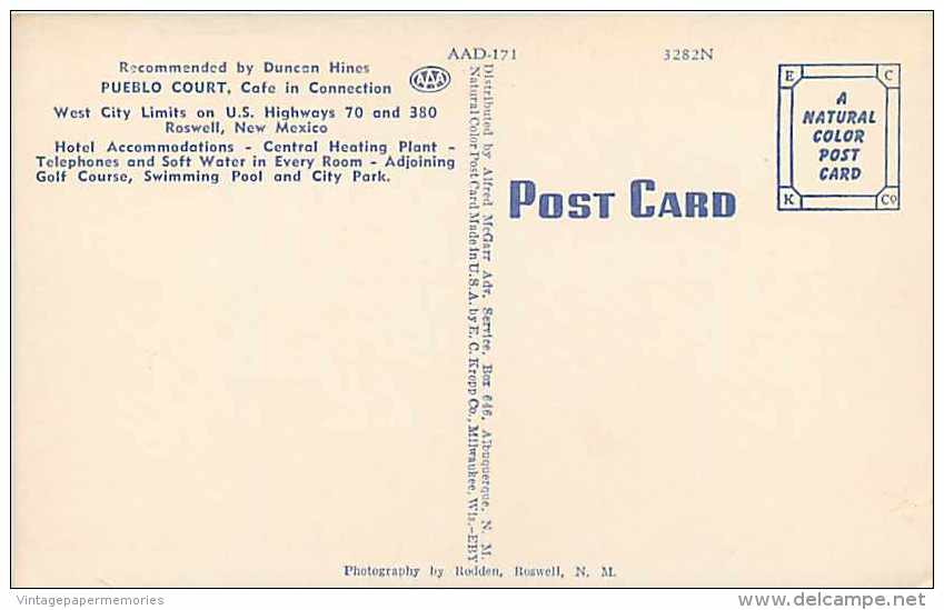 228327-New Mexico, Roswell, Pueblo Court & Village Cafe, Highway 70-380, Linen Postcard, EC Kropp No 3282N - Roswell