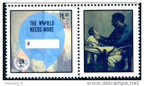 ONU New-York 2013 - 1 Timbre Avec Vignette Extrait De Feuille De Timbres Personnalisés "World Humanitarian Day" ** - Unused Stamps