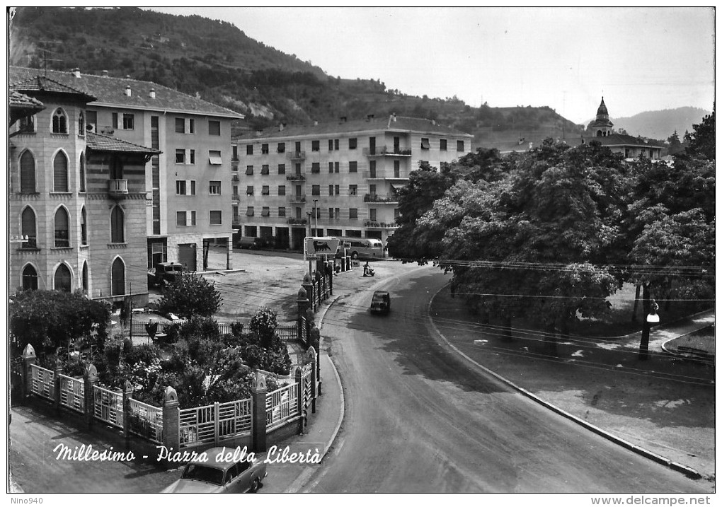 MILLESIMO (SV) - PIAZZA DELLA LIBERTA' - F/G - V - AGIP - AUTO - Savona