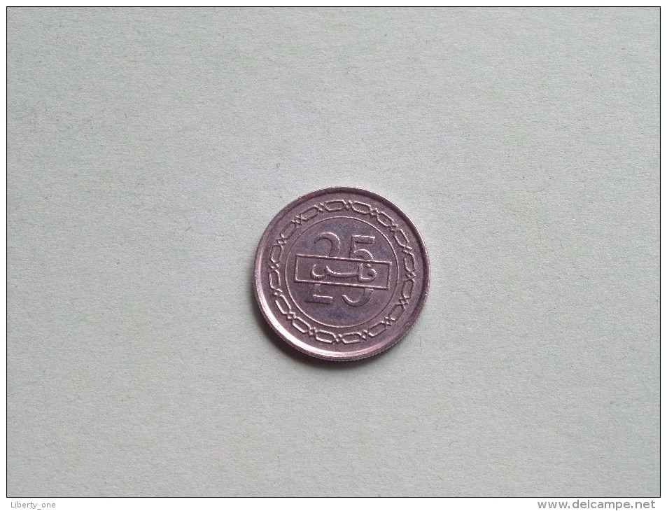 1992 ( AH 1412 ) - 25 Fils / KM 18 ( Uncleaned - For Grade, Please See Photo ) ! - Bahreïn