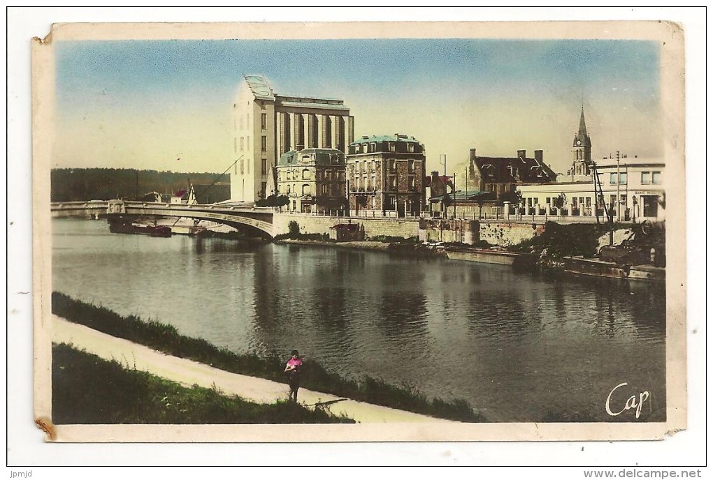 02 - SOISSONS - Les Bords De L'Aisne - St Wast, Le Silo - éd. CAP N° 79 Colorisée - Soissons