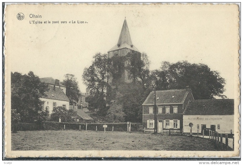 Ohain    L'Eglise Et Le Pavé Vers " Le Lion "  -   1950 Naar Lombardzijde - Lasne