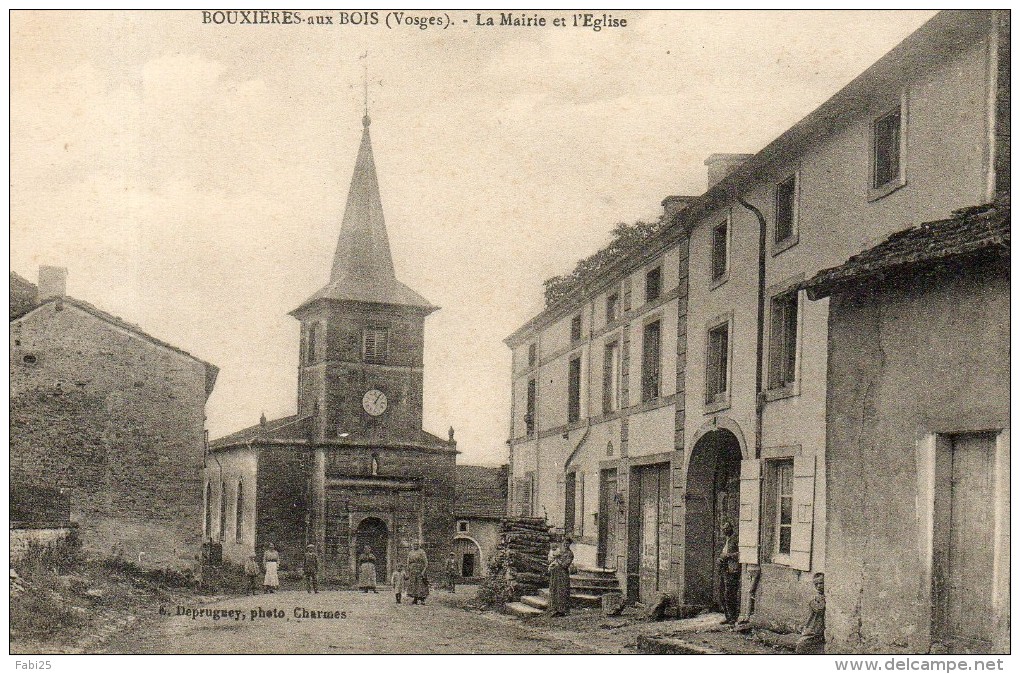 BOUXIERES AUX BOIS La Mairie Et L´église - Autres & Non Classés