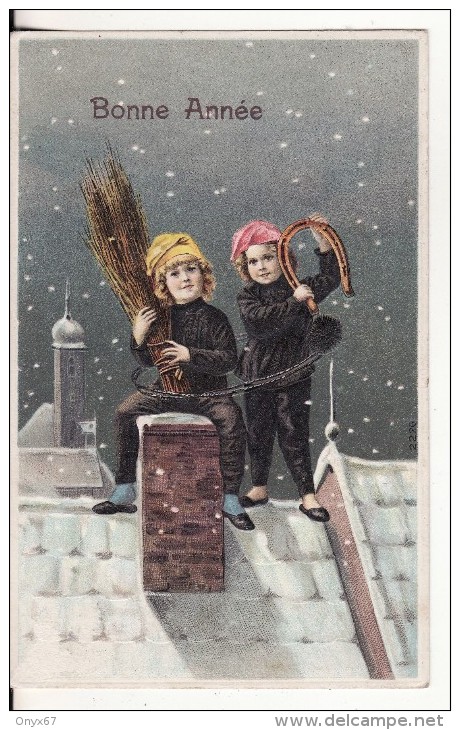 Carte Postale Fantaisie Gauffrée Jeunes Garçons RAMONEUR-METIER-Cheminée-Toit-Eglise-Fer à Cheval-Bonne Année- - Nouvel An