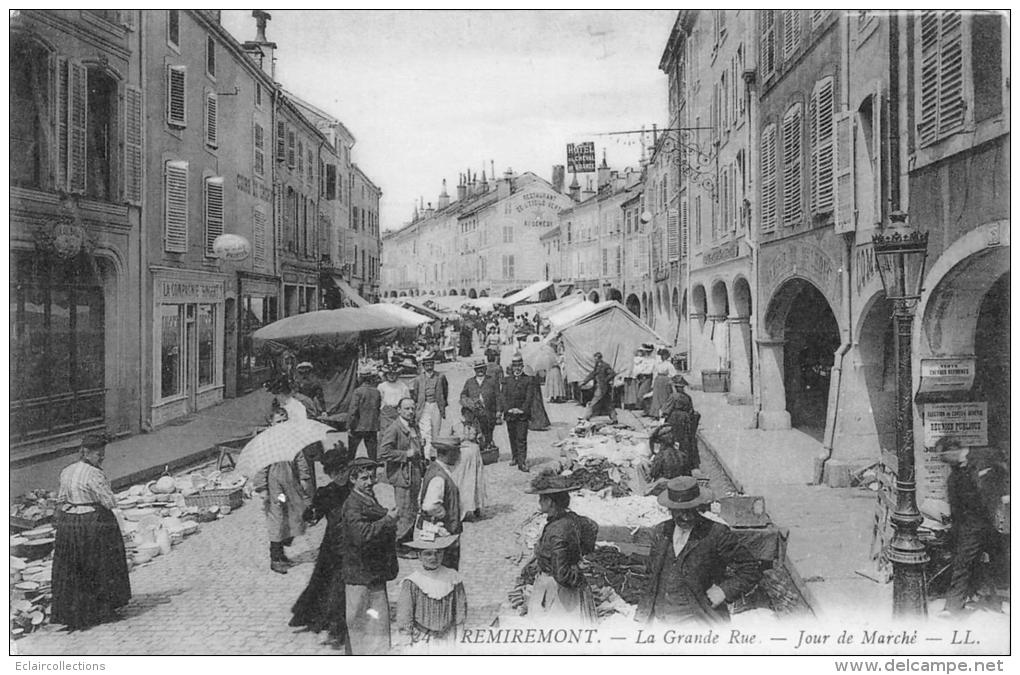 Remiremont    88     La Grande Rue.     Marché        (voir Scan) - Remiremont