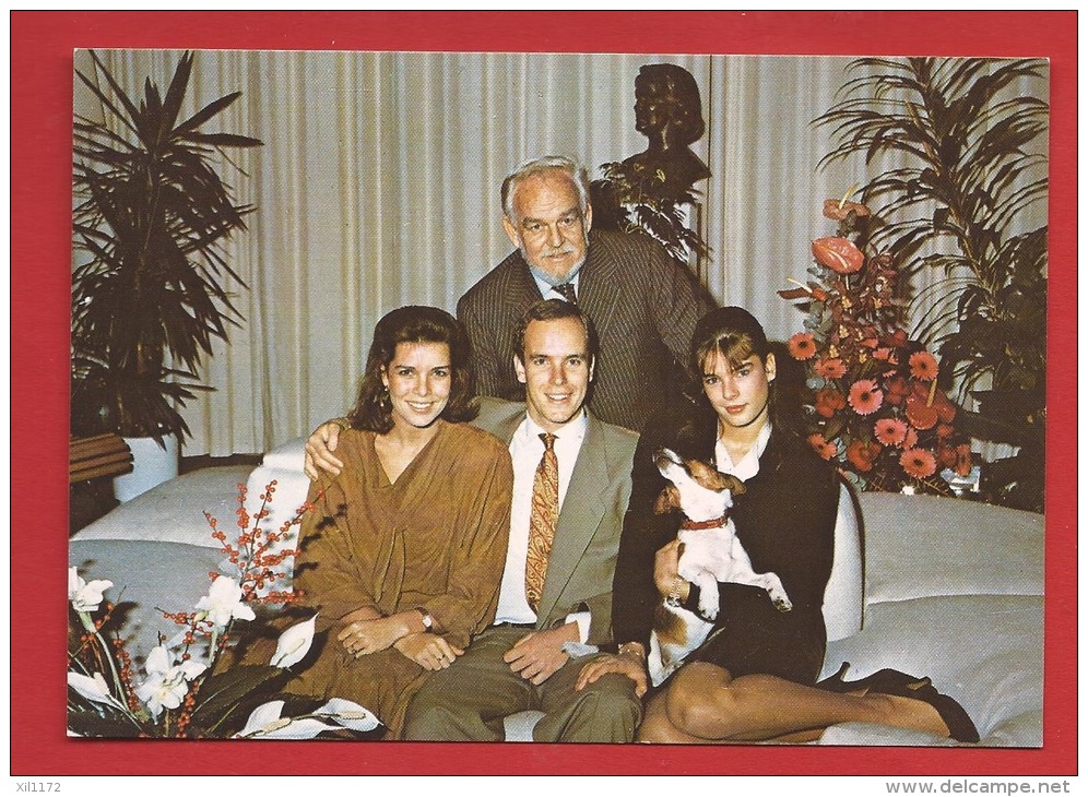 TX-05  Photo De La Famille Princière De Monaco. Prince Albert, Stephanie De Monaco. Non Circulé - Familles Royales